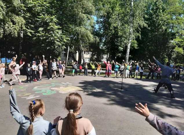 Ансамбль «Миряне» выступил в средней школе № 31 г. Пензы